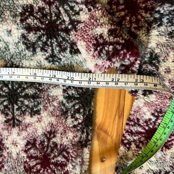 Vintage Northern Getaway Fleece Pull Over - Picture 7 of 15